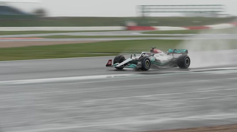 Mercedes-AMG W13 shakedown op Silverstone