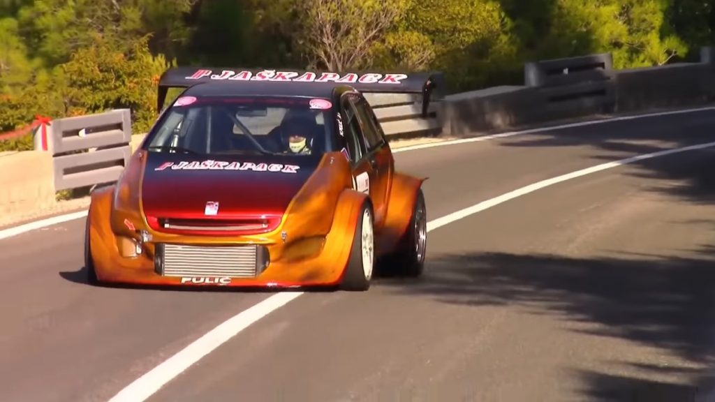 Smart ForFour Turbo is een bijzondere Hillclimb-bolide