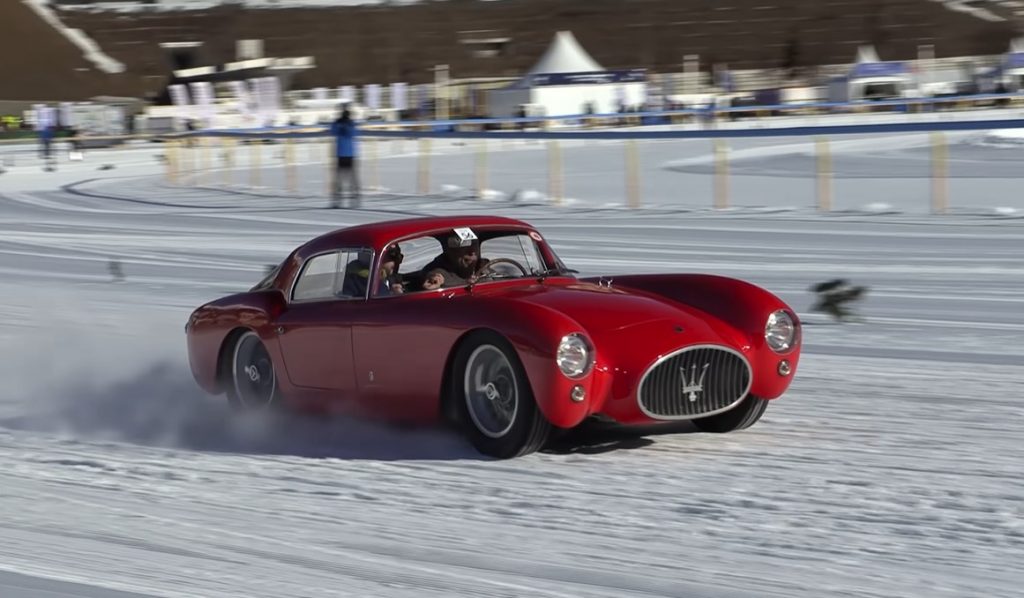 Zeldzame klassiekers in de sneeuw tijdens ICE St. Moritz