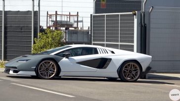 Lamborghini Countach gespot