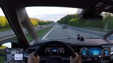 Volkswagen Transporter raast met 265 kmu over de Autobahn