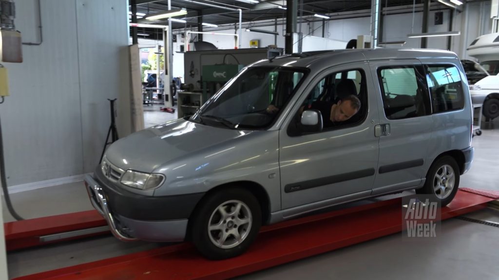 Klokje Rond - Citroën Berlingo 1.6 met 421.407 km