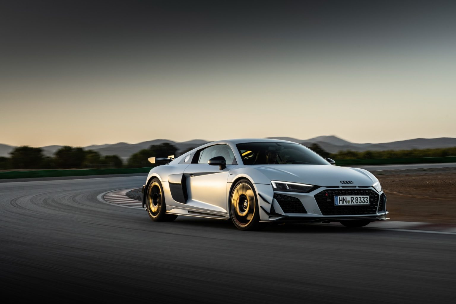 2023-Audi-R8-GT-RWD