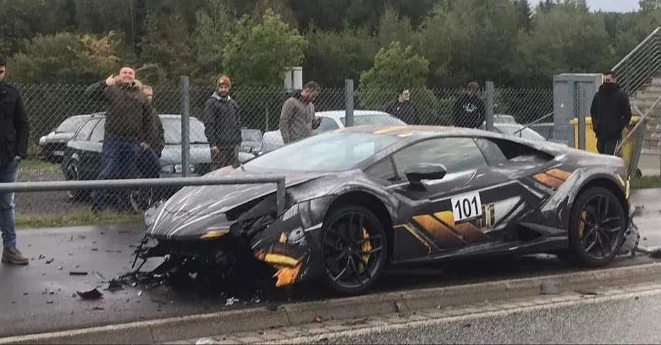 Nurburgring Lamborghini crash boulevard