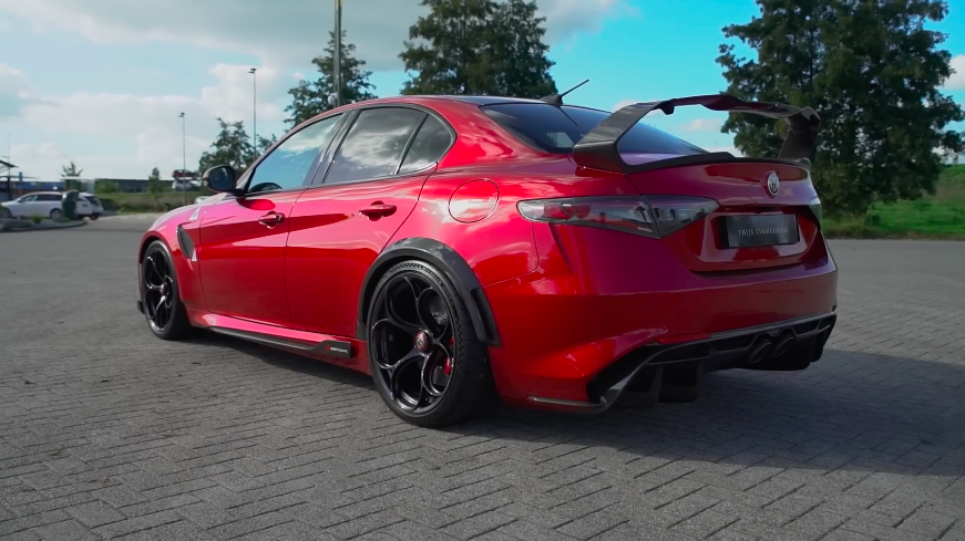 eerste Alfa Romeo GTAm in Nederland