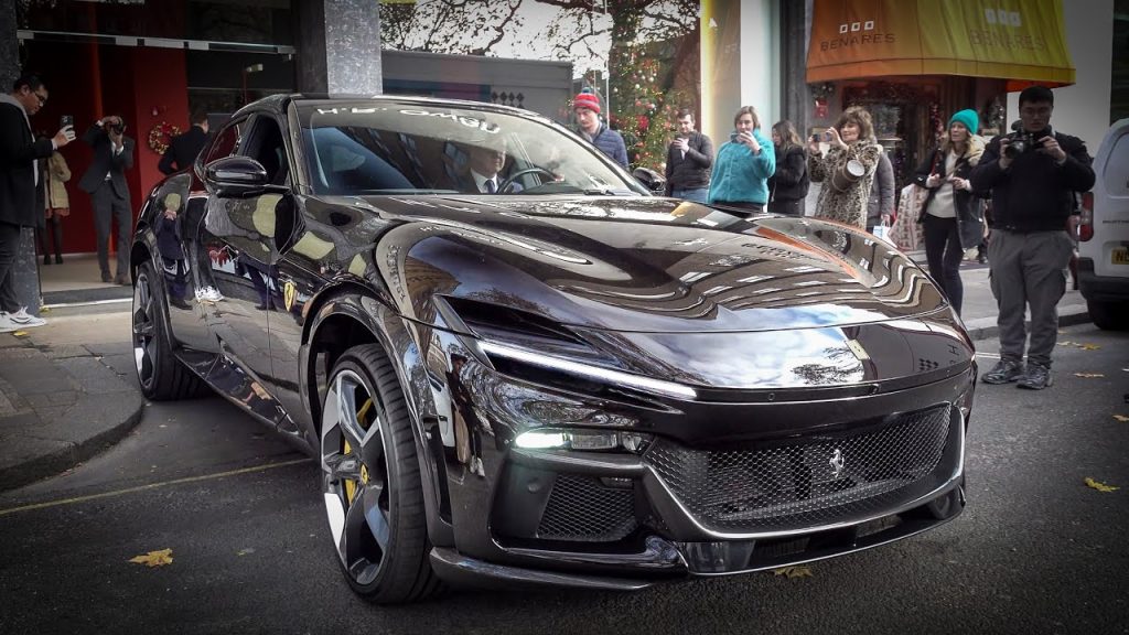 Ferrari Purosangue V12 arriveert in Londen