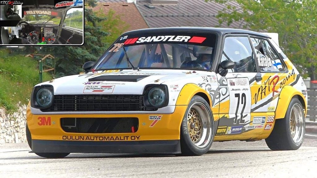 Toyota Starlet Hillclimb-racer schreeuwt