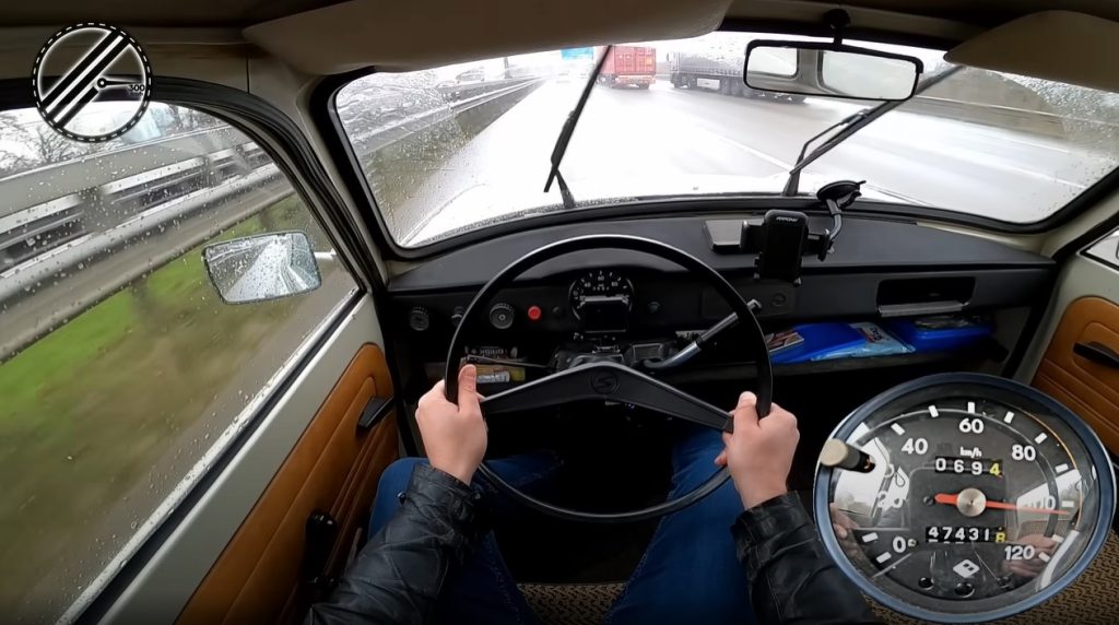 Trabant 601 Kombi doet een Top Speed Run