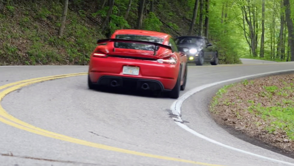 Tail of the Dragon in een Porsche Cayman GT4 RS