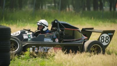 Richard Hammond crasht in Formule-race tijdens Eurocrash