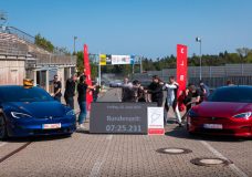 Tesla-Model-S-Plaid-Nurburgring-Record