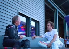Sebastian Vettel bespreekt leven na F1 met Martin Brundle