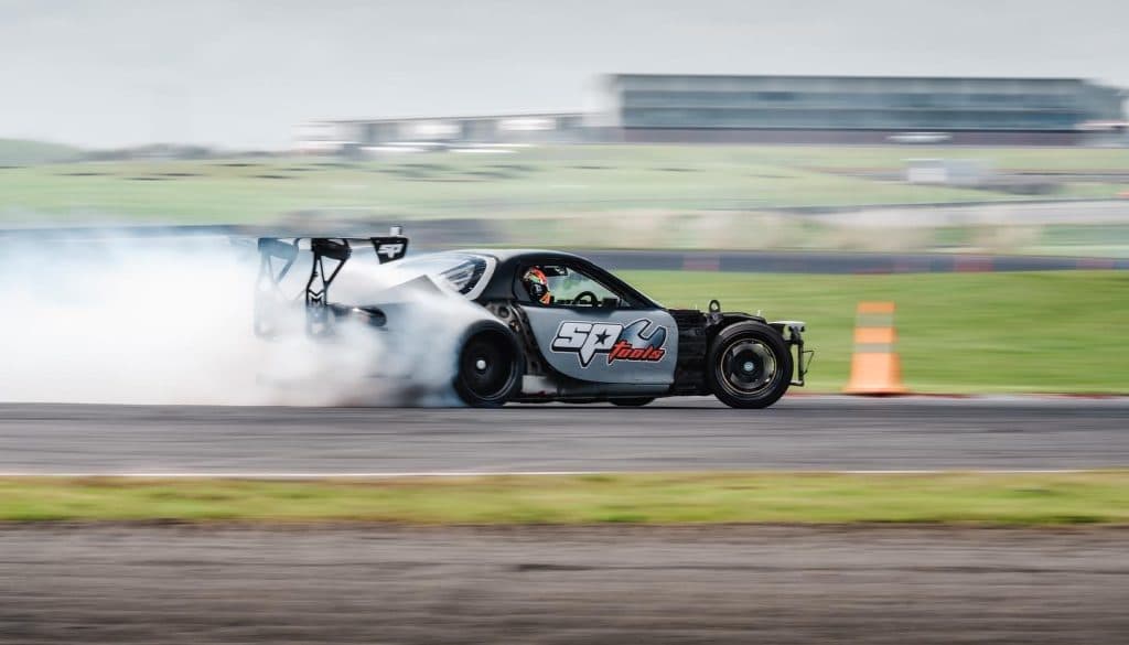 6-rotor RX-7 driftactie