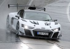 Audi-R8-LMS-GT2-Nurburgring