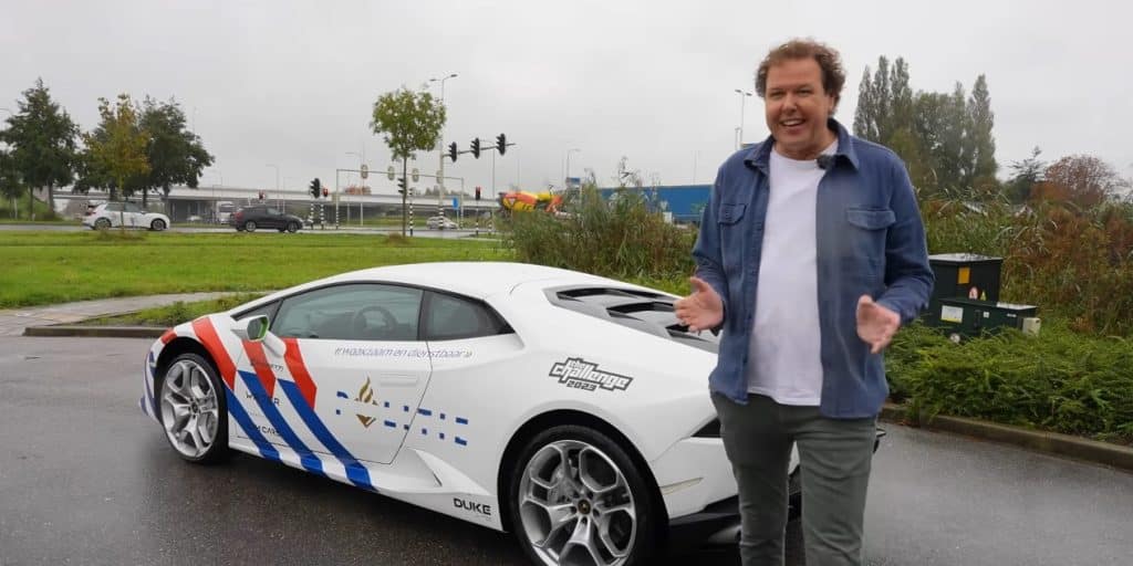 Sjoerd gaat met 'politie' Lambo naar de rechtbank