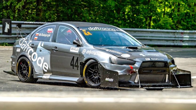 1100 pk Lancer Evo X gaat bruut hard over Skradin Hillclimb