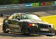 Full carbon BMW E36 is een serieuze Ring Tool