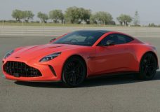 Nieuwe Aston Martin Vantage Review
