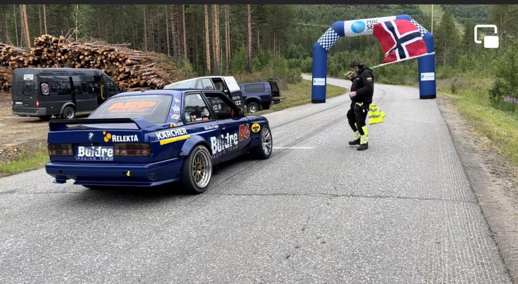 1300 pk BMW E30 M3 is terug op de Hillclimb