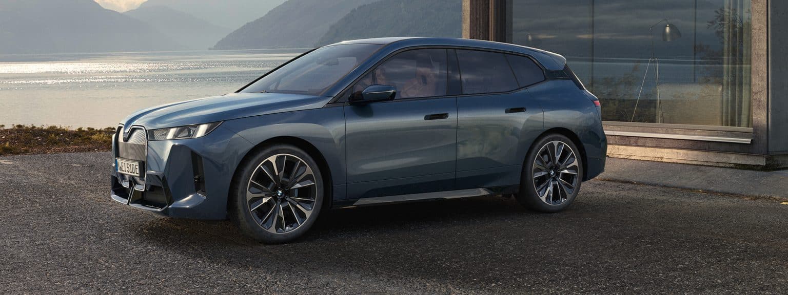 BMW iX